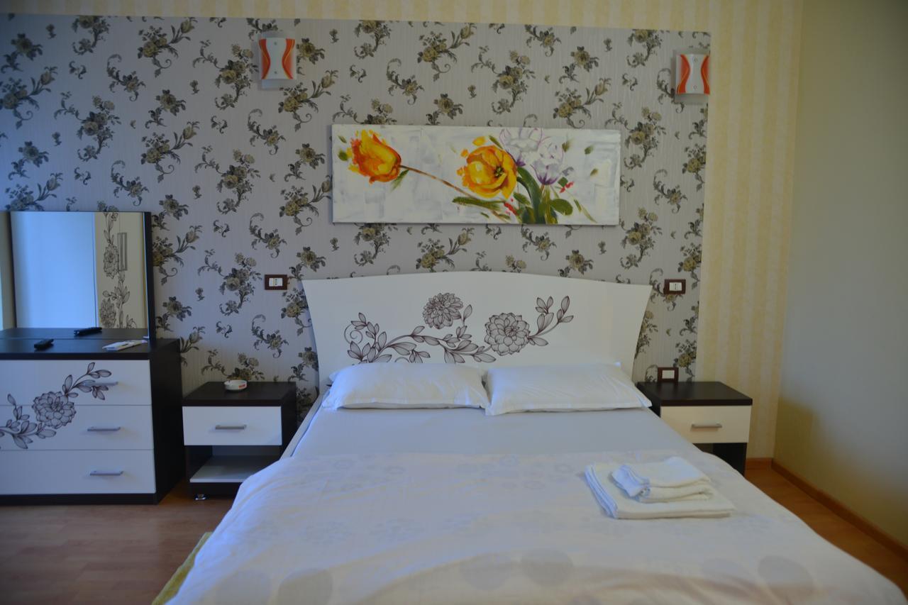 Royal Gaz Hotel Durrës 외부 사진