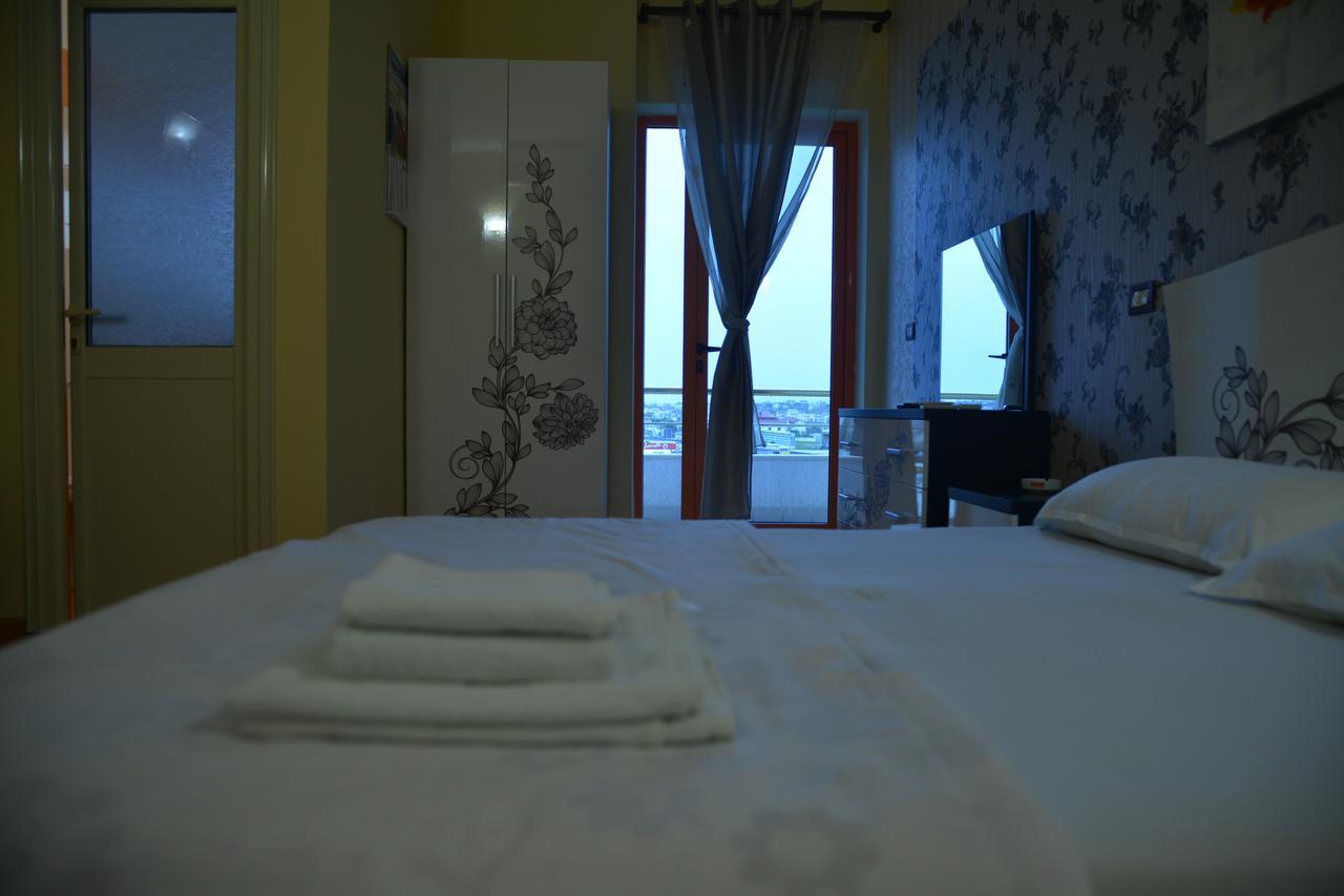 Royal Gaz Hotel Durrës 외부 사진